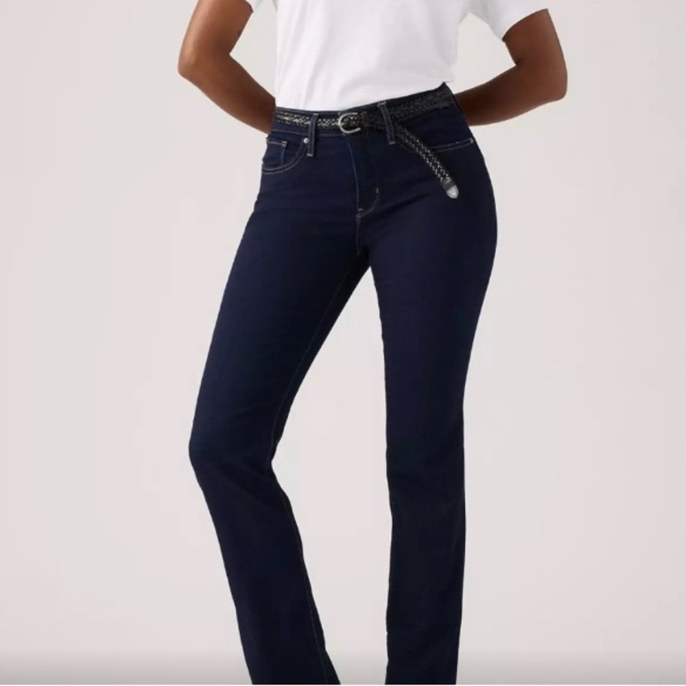 Levi's 314 Shaping Straight Women's Straight Leg Jeans - Dark Blue
